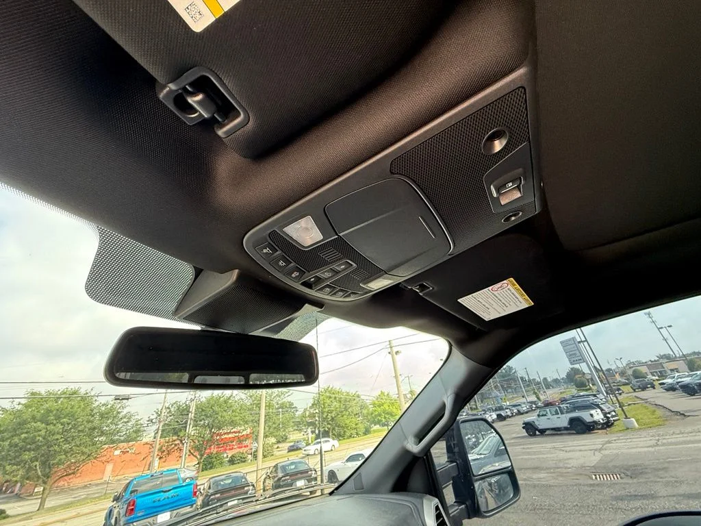 Used 2022 Black Ford Lariat image 24