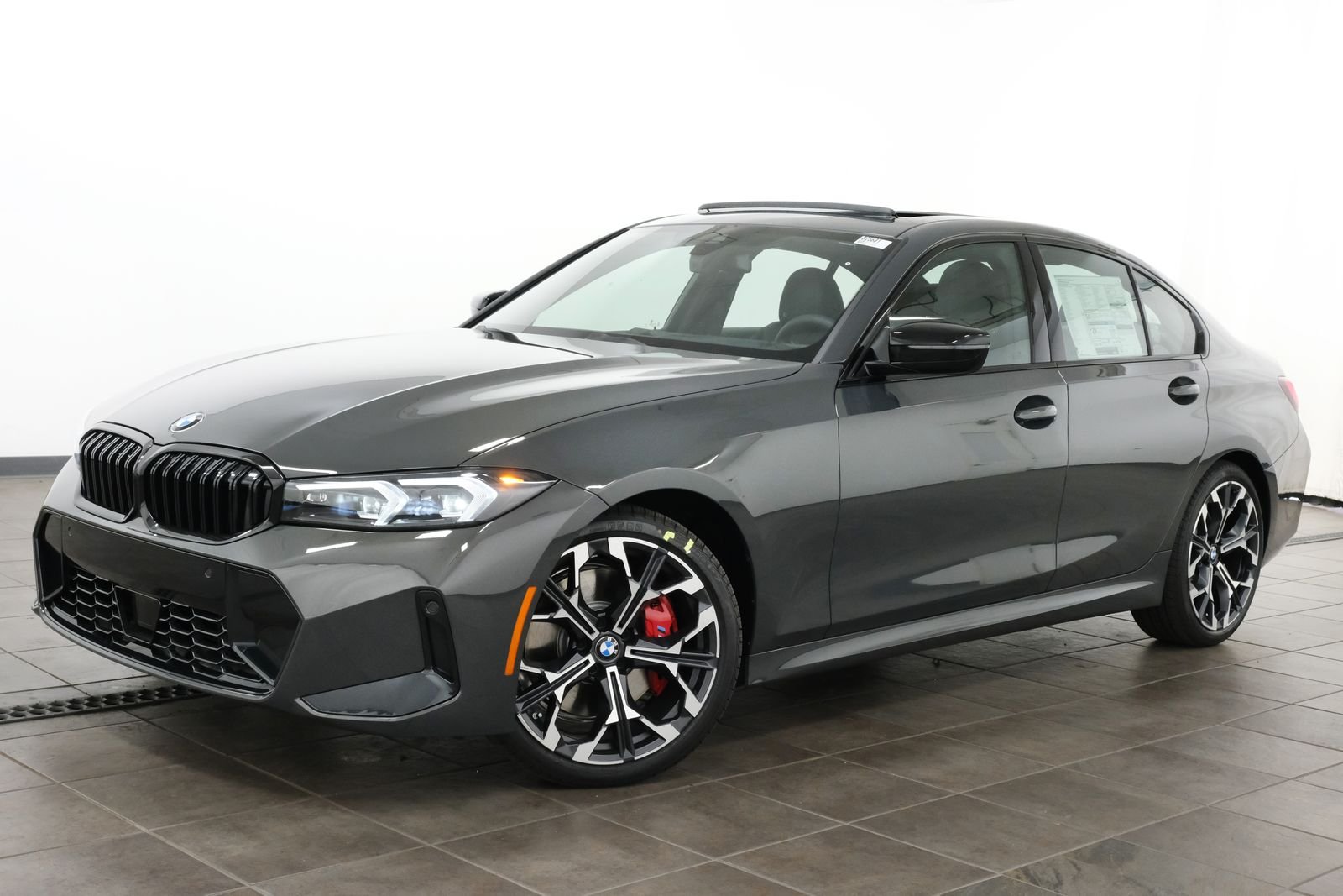 New 2026 Dravit Grey Metallic BMW 330i xDrive image 1