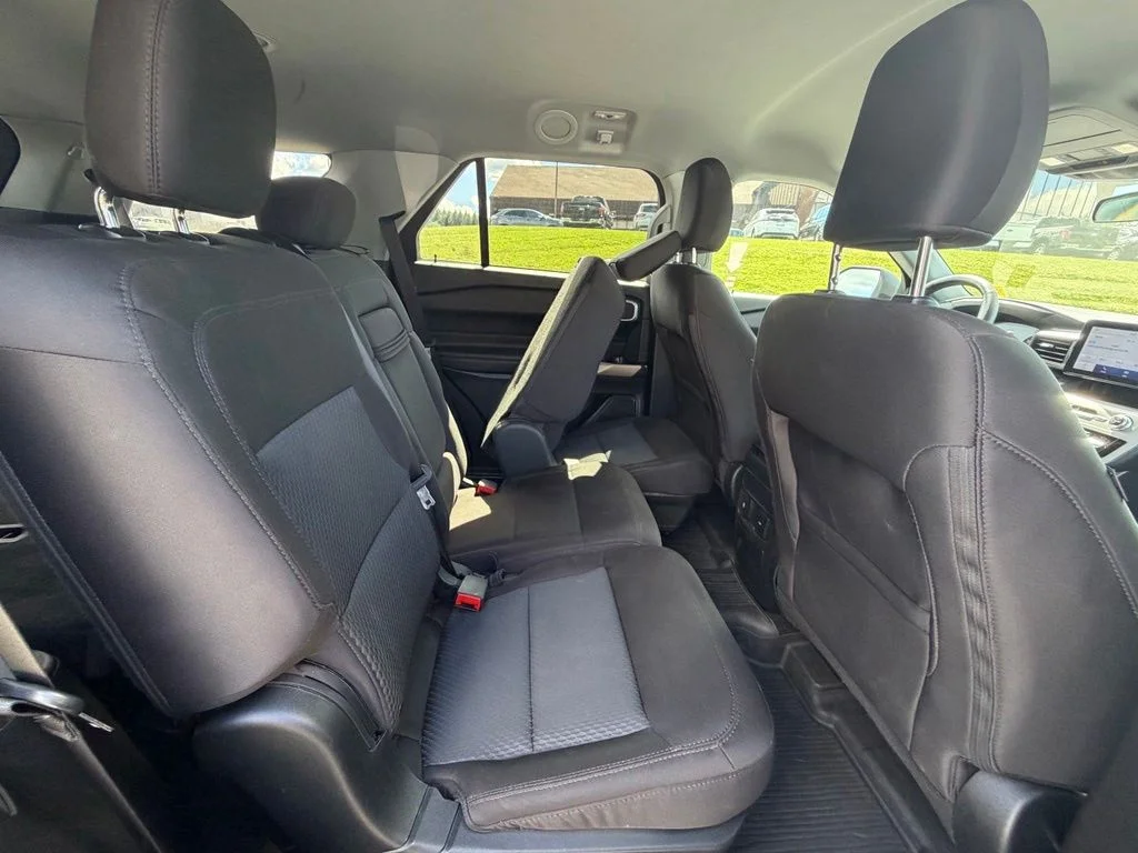 Used 2023 Black Ford XLT image 39