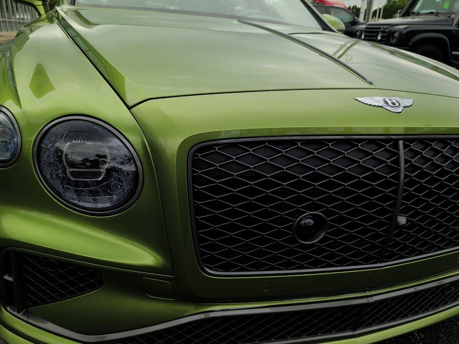 New 2025  Bentley Speed image 19
