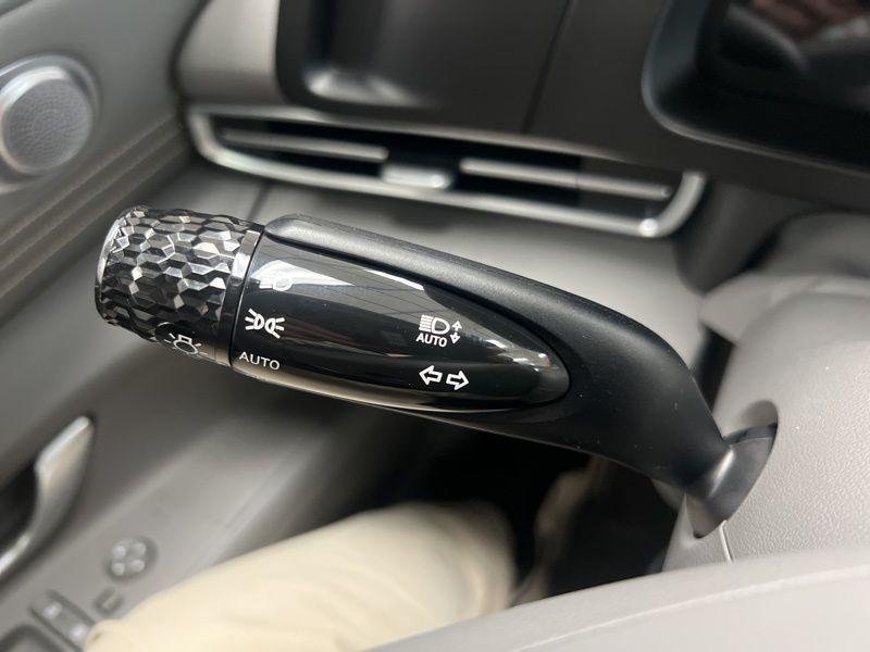 New 2026 Black Hyundai SEL Sport image 21