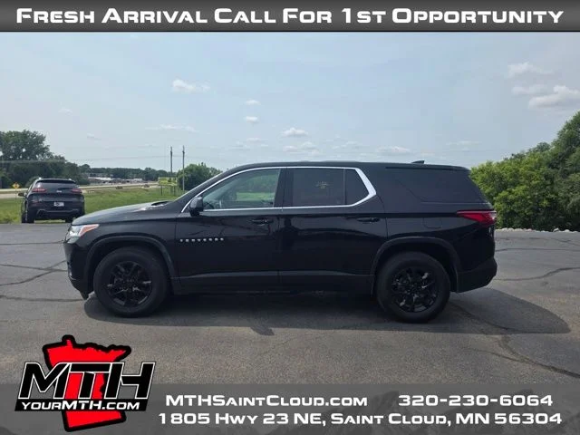 Used 2018 Black Chevrolet LS image 5