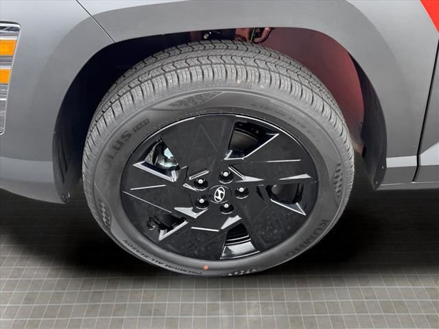 Used 2026 Orange Hyundai SEL Sport image 8