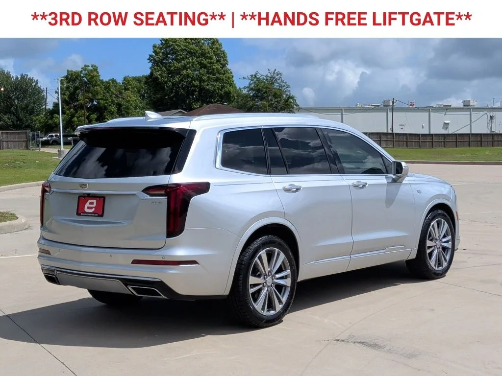 Used 2020 Silver Cadillac Premium Luxury image 9