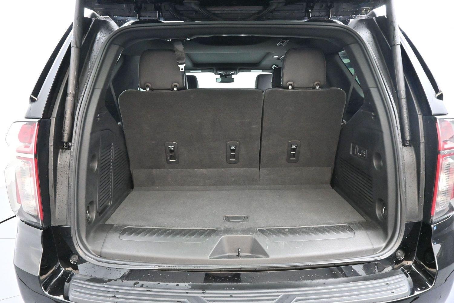 Used 2023 BLACK Chevrolet LT image 10