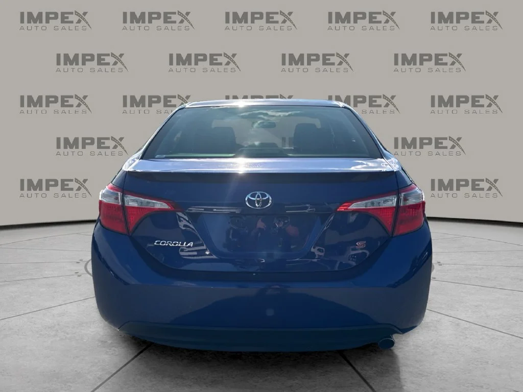Used 2015 Blue Toyota S image 4