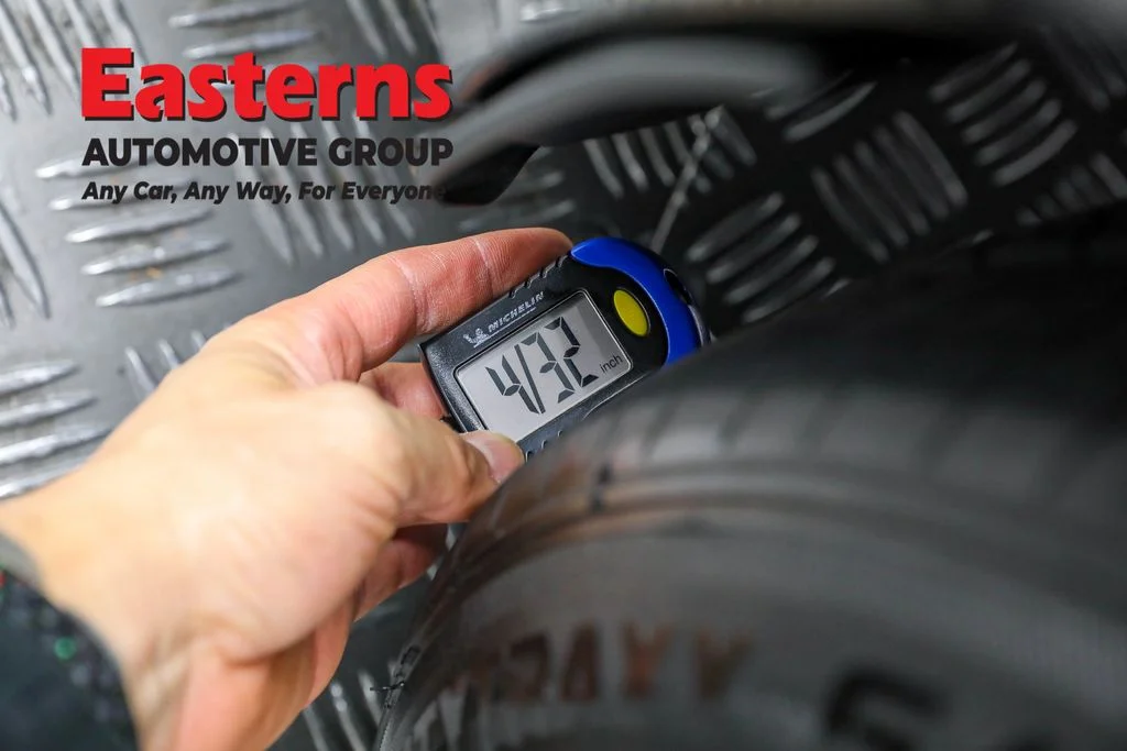 Used 2022 Black Nissan SV image 24