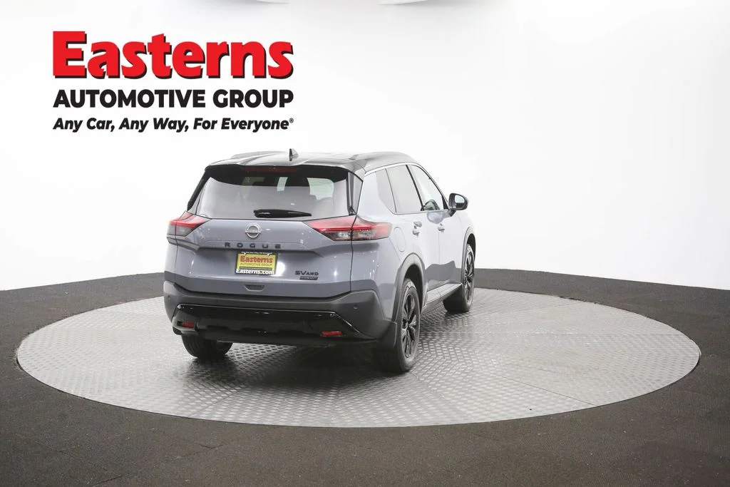 Used 2023 Gray Nissan SV image 35