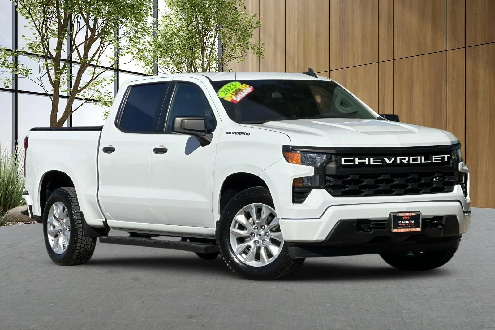 Used 2023 White Chevrolet Custom image 2