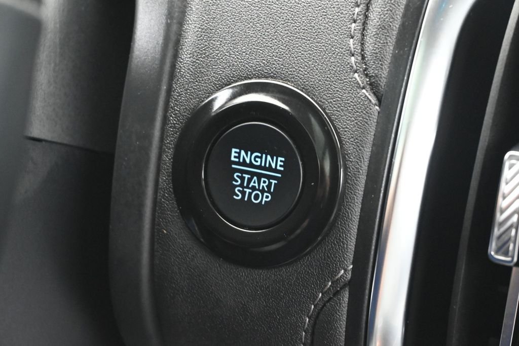 Certified Used 2025 Black Ford Platinum image 14