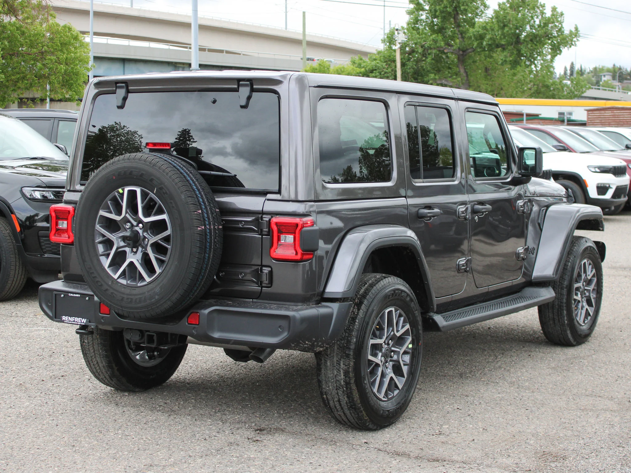 New 2026 Grey Jeep Sahara* image 5