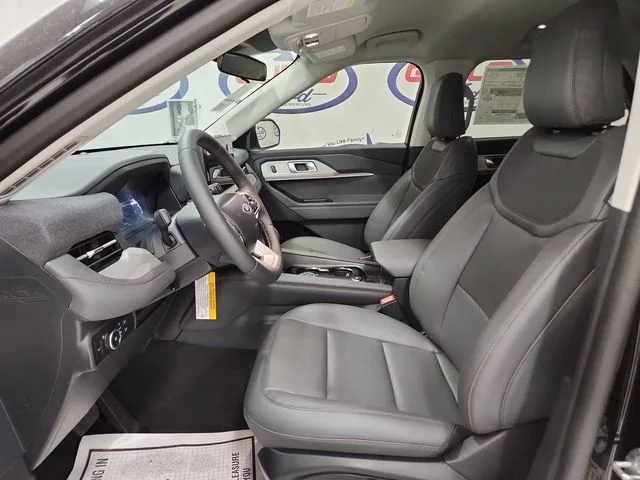 New 2026 Agate Black Metallic Ford Active image 12