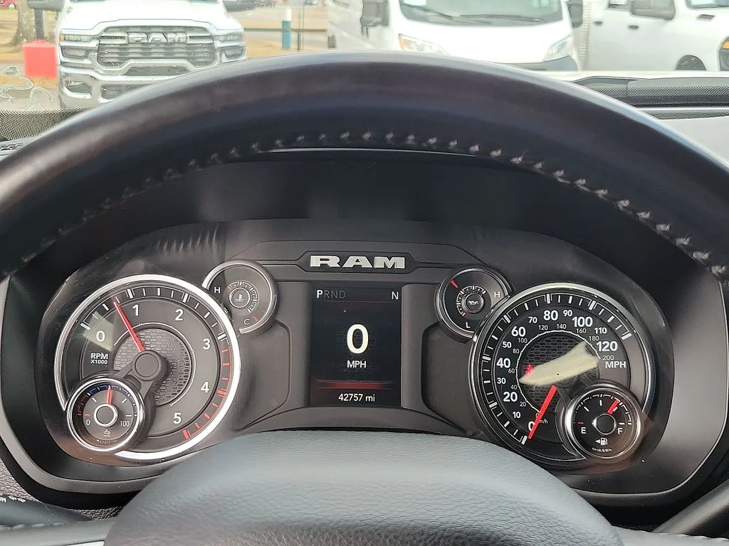 Used 2024 White Ram Big Horn image 19
