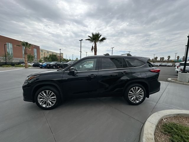 Used 2023 Black Toyota Platinum image 4