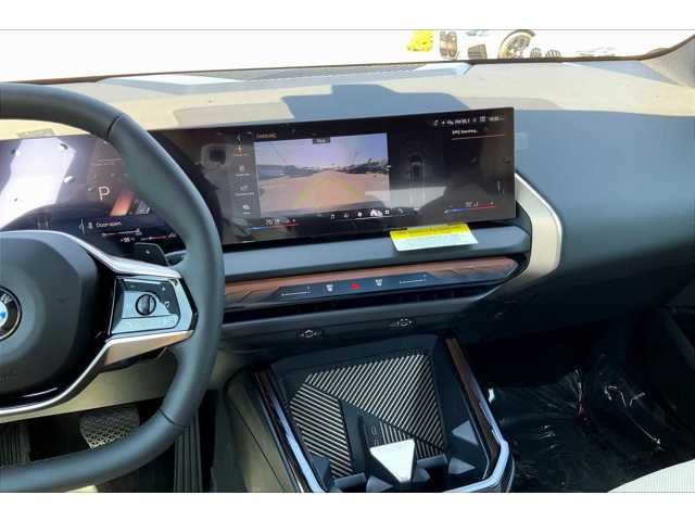 New 2025 Dark Graphite Metallic BMW 30 xDrive image 6