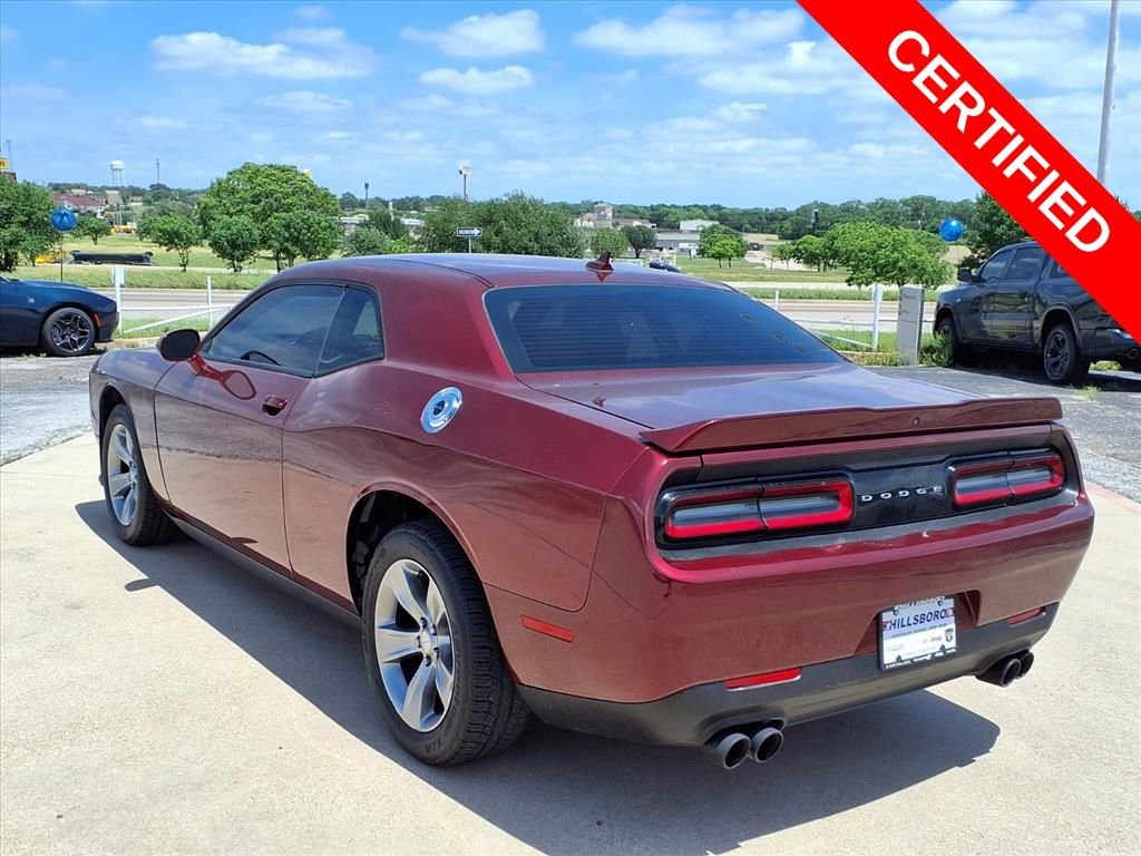 Used 2021 Red Dodge SXT image 5