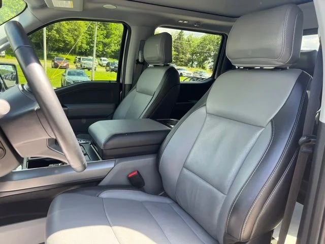 Used 2022 Silver Ford Lariat image 12