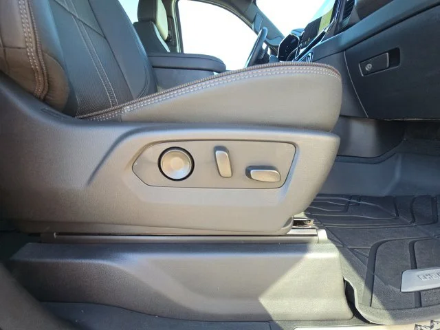 Used 2026 Gray Chevrolet High Country image 26