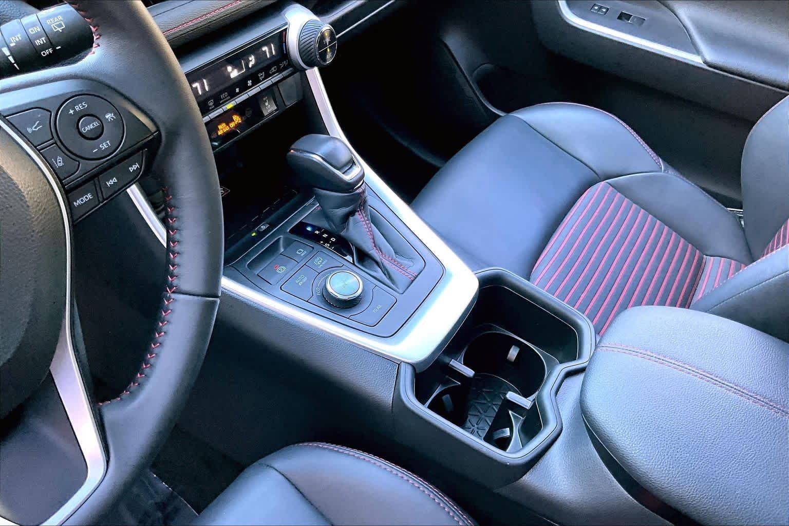 Used 2025 Wind Chill Pearl/Midnight Black Metallic Toyota XSE image 17