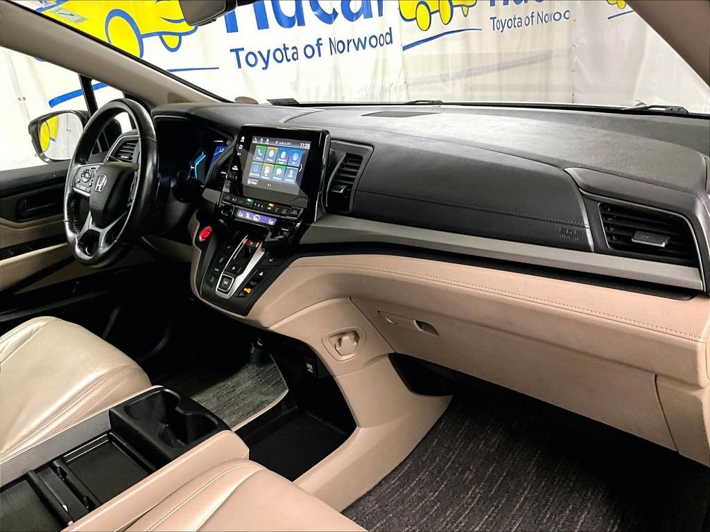 Used 2021 White Honda EX-L image 14
