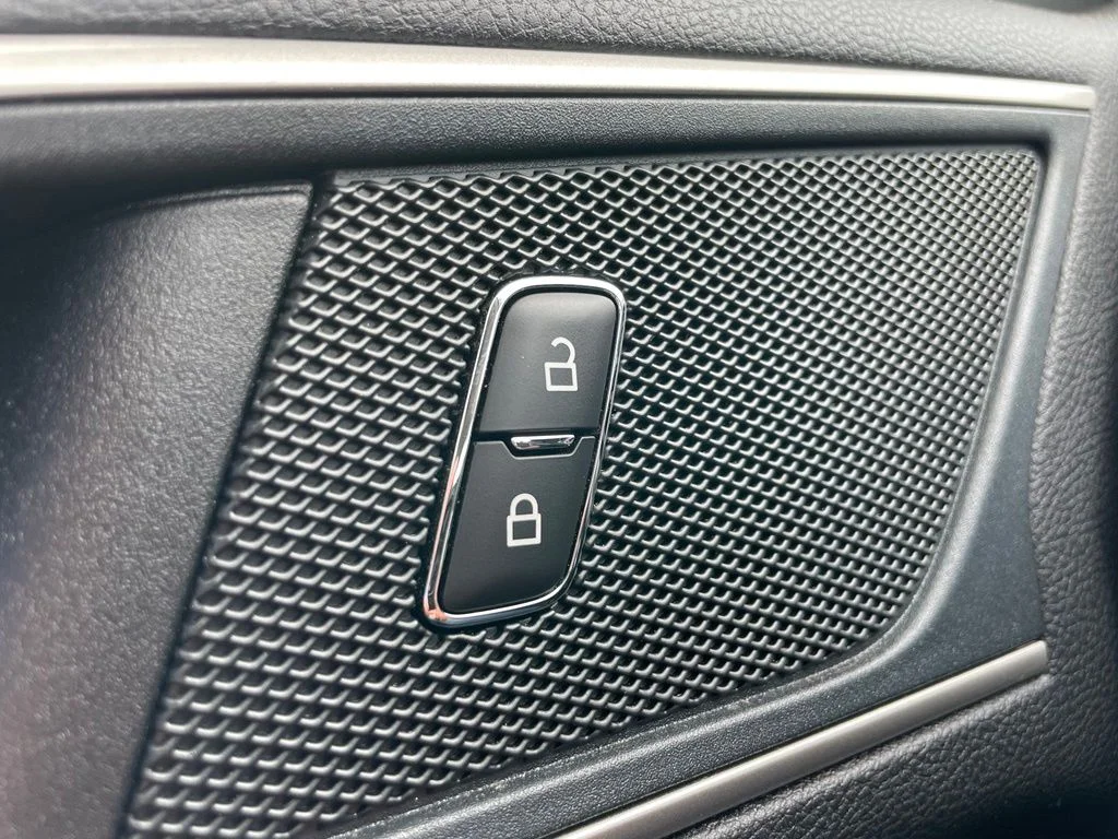 Used 2024 Blue Metallic Ford SEL image 22