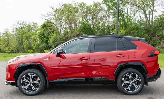 Used 2023 Red Toyota XSE image 9