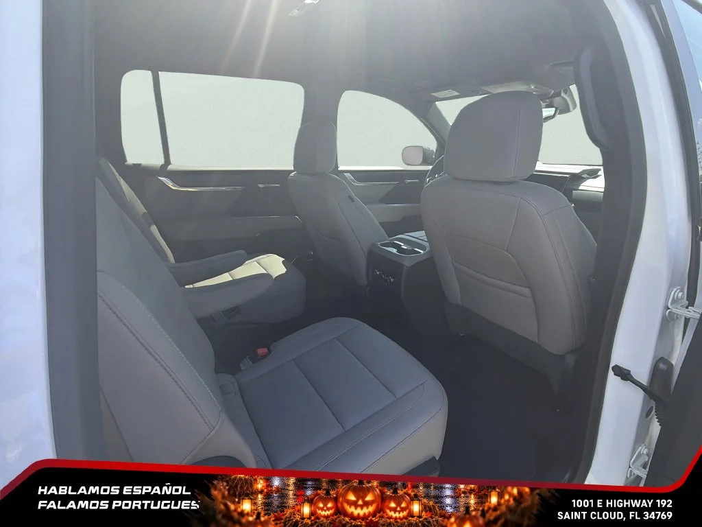 Certified Used 2026 Summit White GMC Elevation image 32