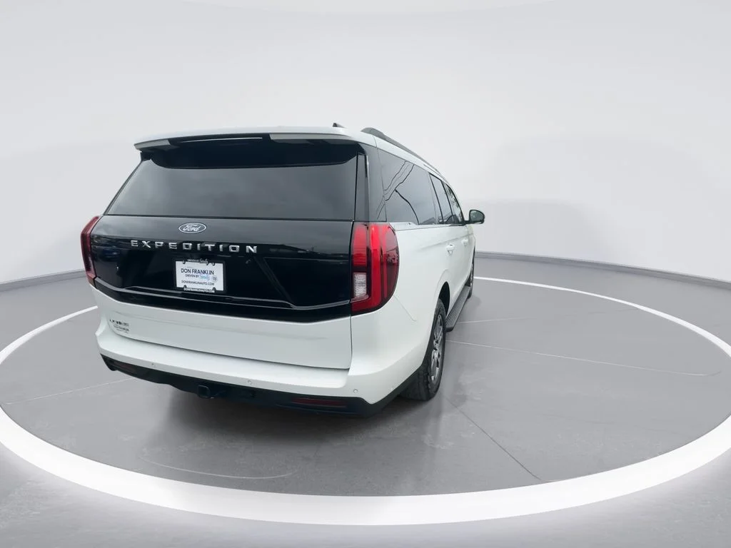 Used 2025 White Ford Active image 8