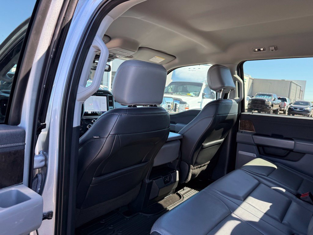 Used 2021 Silver Ford Lariat image 8