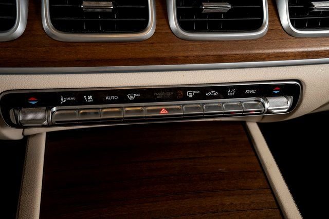 2022 Mercedes-Benz GLS GLS450 - Photo 43