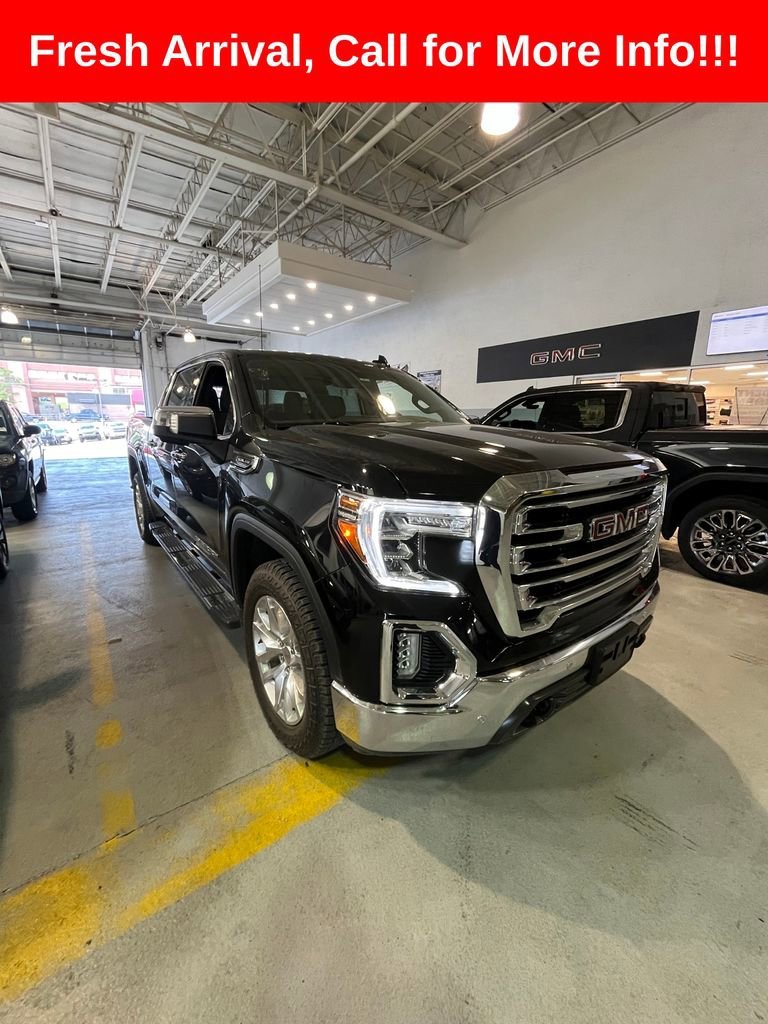 2020 GMC Sierra 4WD Crew Cab Short Box SLT's photo