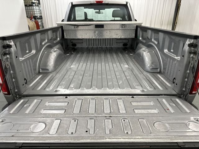 Used 2020 Silver Metallic Ford XL image 21