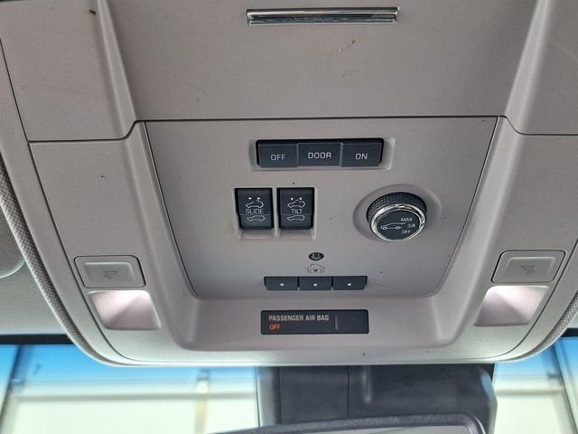Used 2018 Gray Chevrolet LT image 19