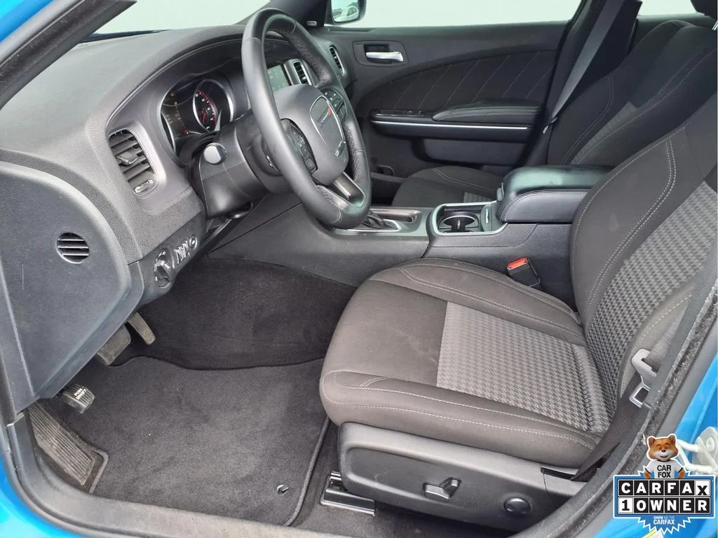 Used 2023 Blue Dodge SXT image 27