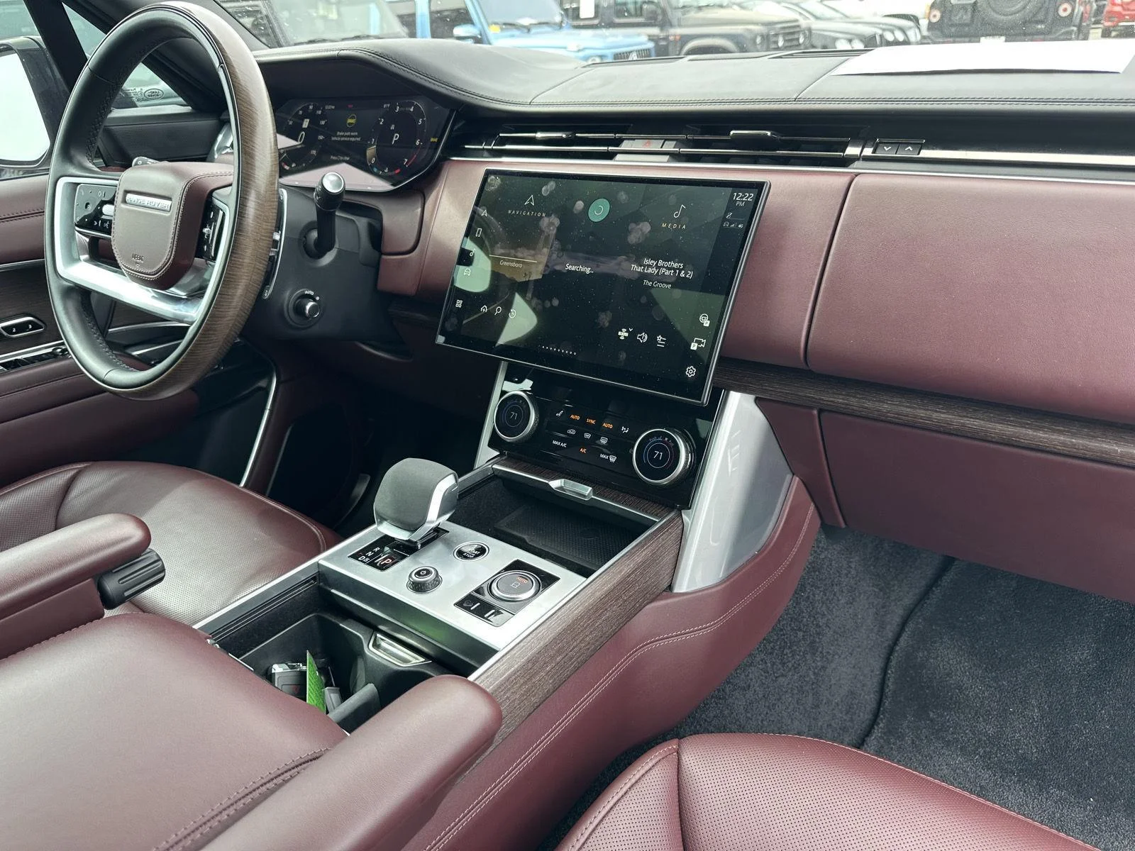 Used 2023 Portofino Blue Metallic Land Rover Autobiography image 15