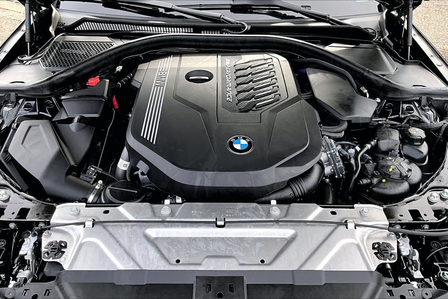 Used 2023 Black Sapphire Metallic BMW M340i image 33