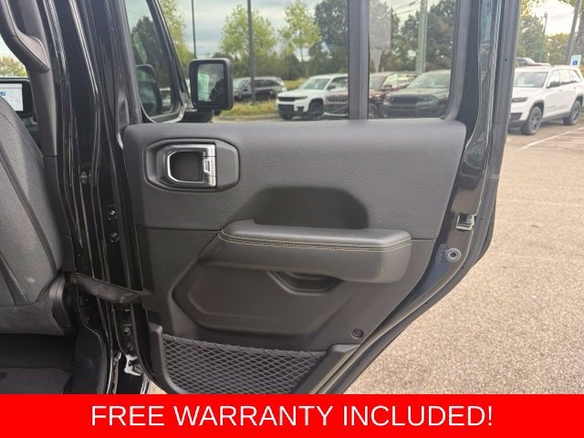 Used 2026 Black Jeep Sahara image 26