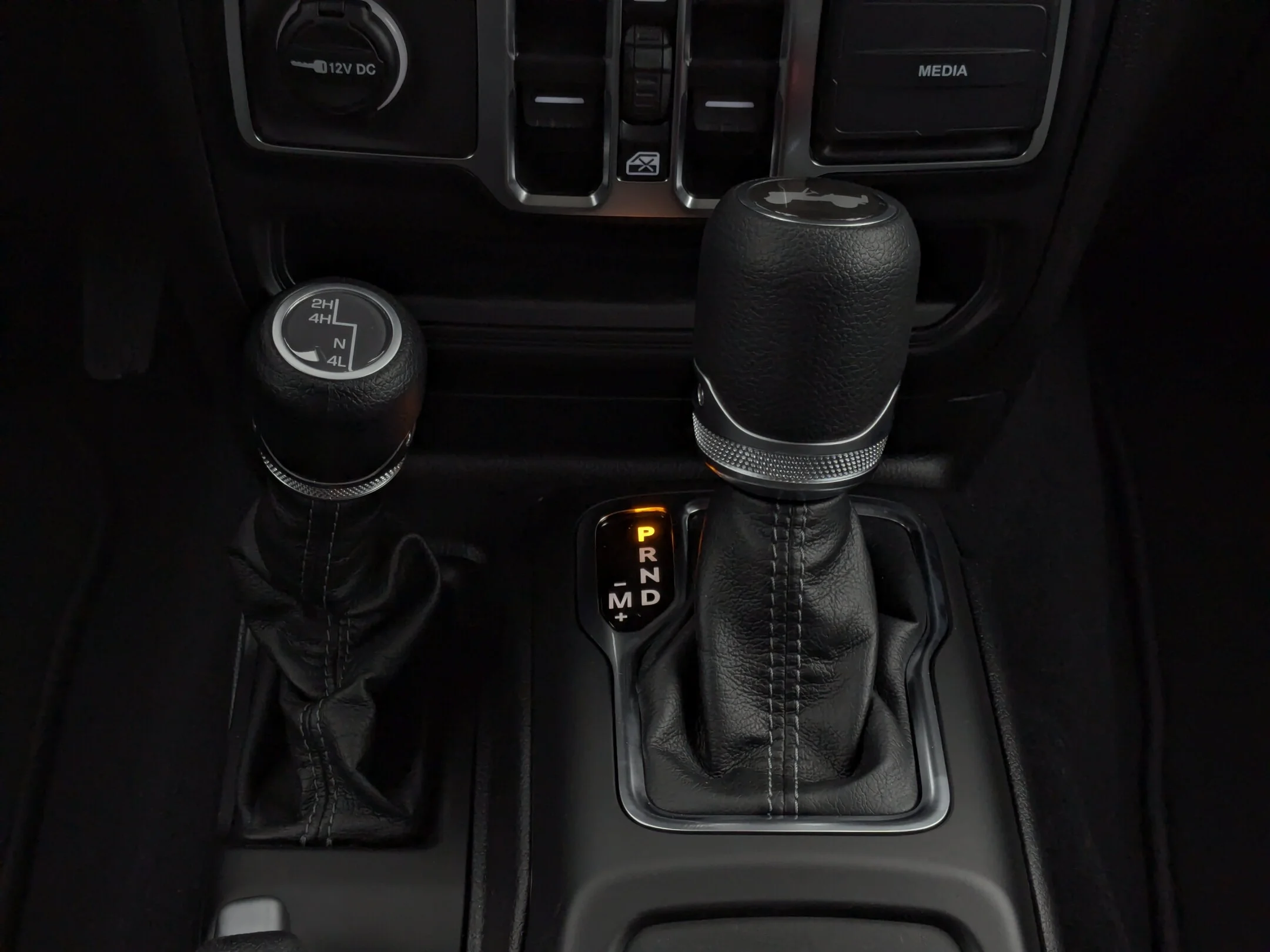 New 2026 Black Jeep Sahara - - Body-Color Hard Top - Safety Grp - Side Steps - Remote Start & More! image 21