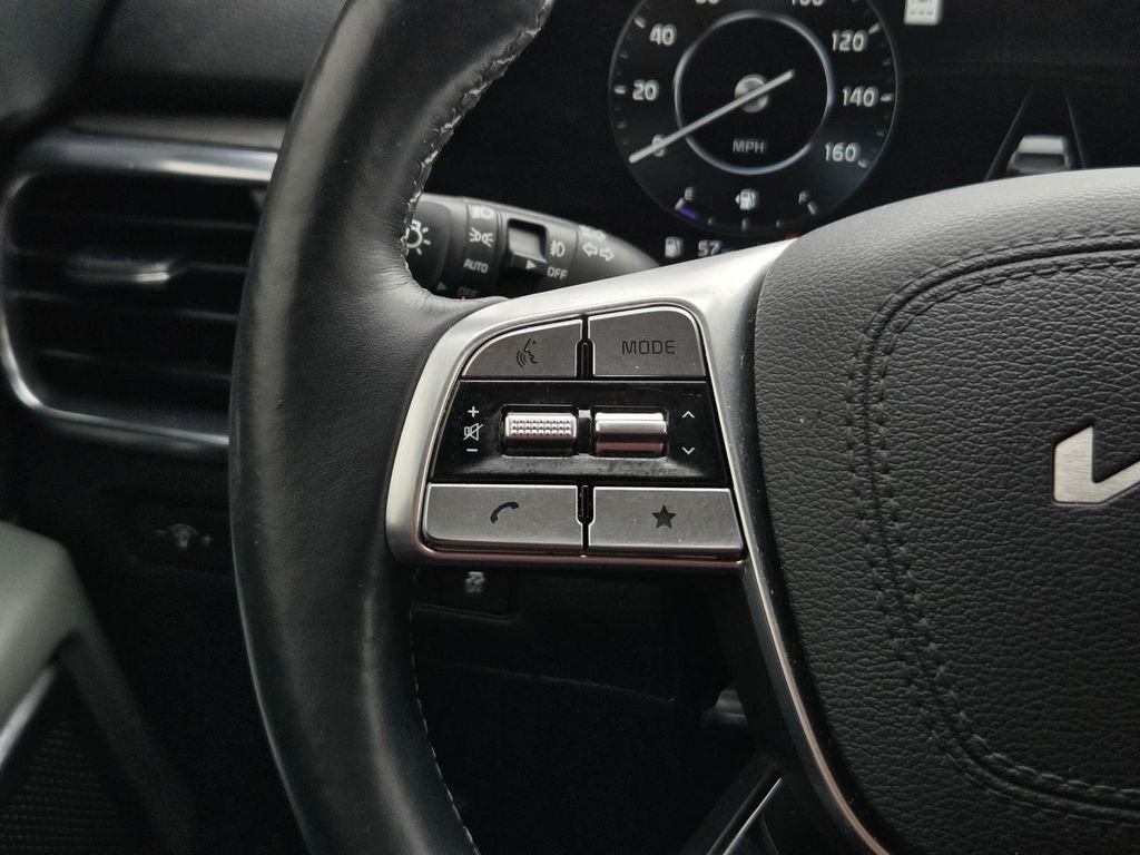 Used 2023 Ebony Black Kia SX-Prestige X-Pro image 19