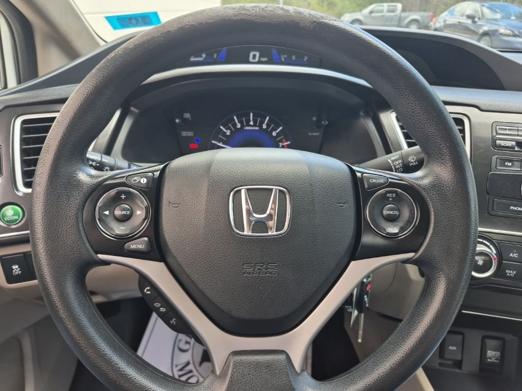 Used 2013 White Orchid Pearl Honda LX image 13