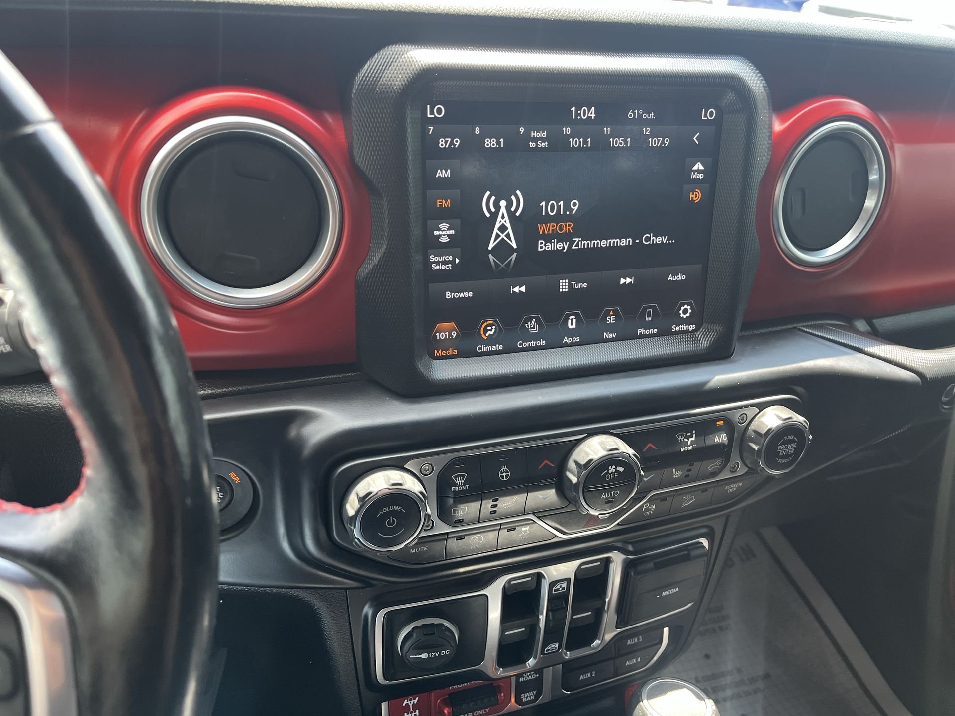 Certified Used 2021 Red Jeep Unlimited Rubicon image 9