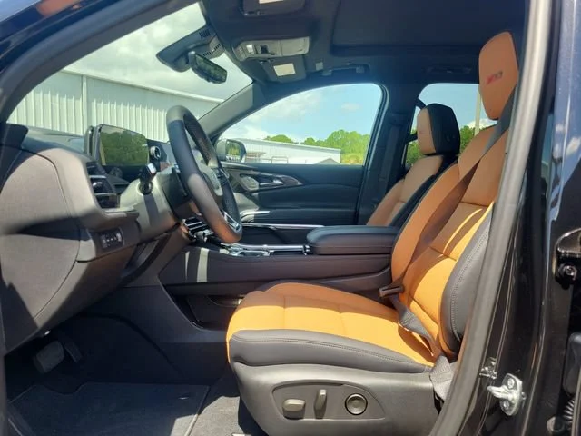 New 2027 Mosaic Black Metallic Chevrolet Z71 image 24
