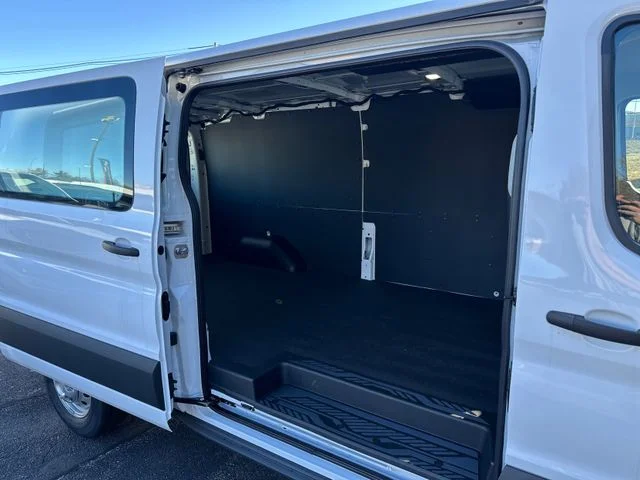 2025 Ford Transit Van Base - Photo 10
