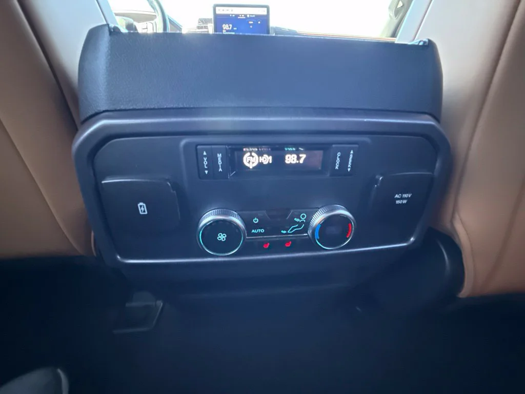 Used 2024 Gray Ford Platinum image 12