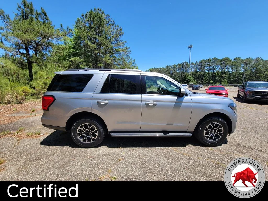 Used 2023 Silver Ford XLT image 6