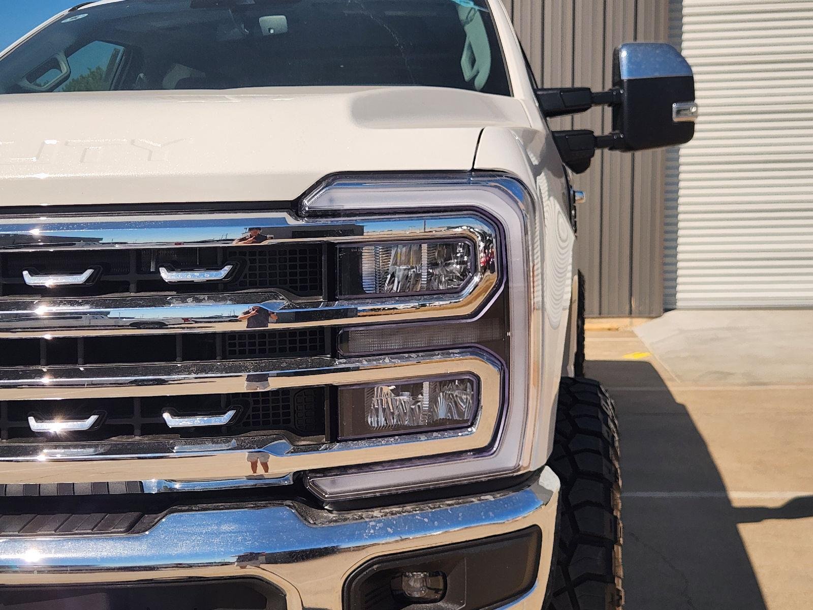 New 2026 Star White Metallic Tri-Coat Ford F-250® Lariat® image 6