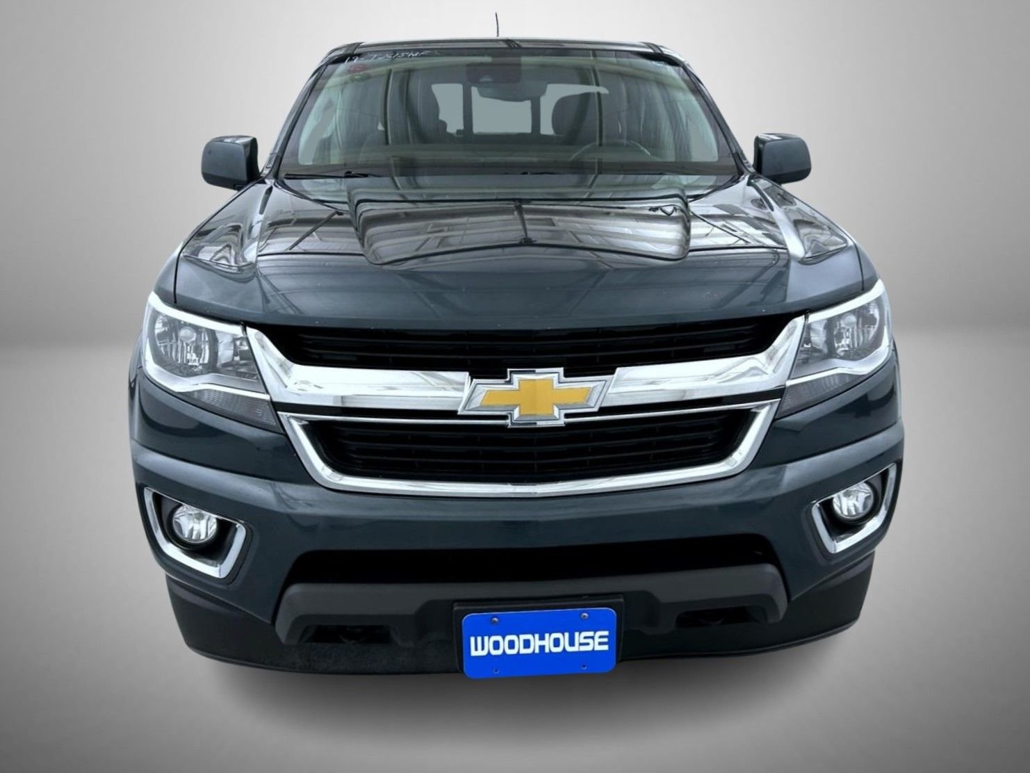 Used 2019 Gray Chevrolet LT image 2