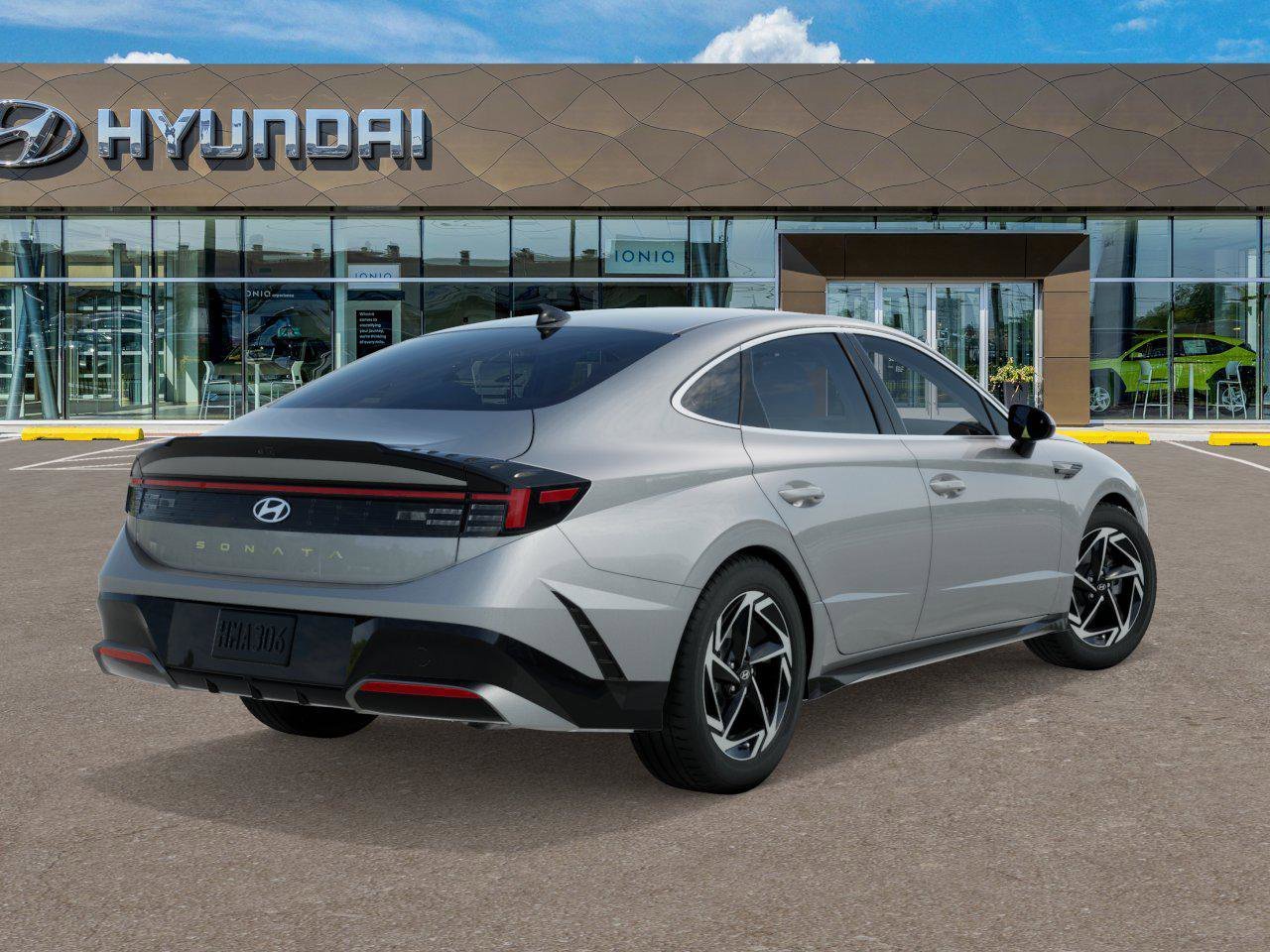 New 2026 Aero Silver Hyundai SEL Sport image 4