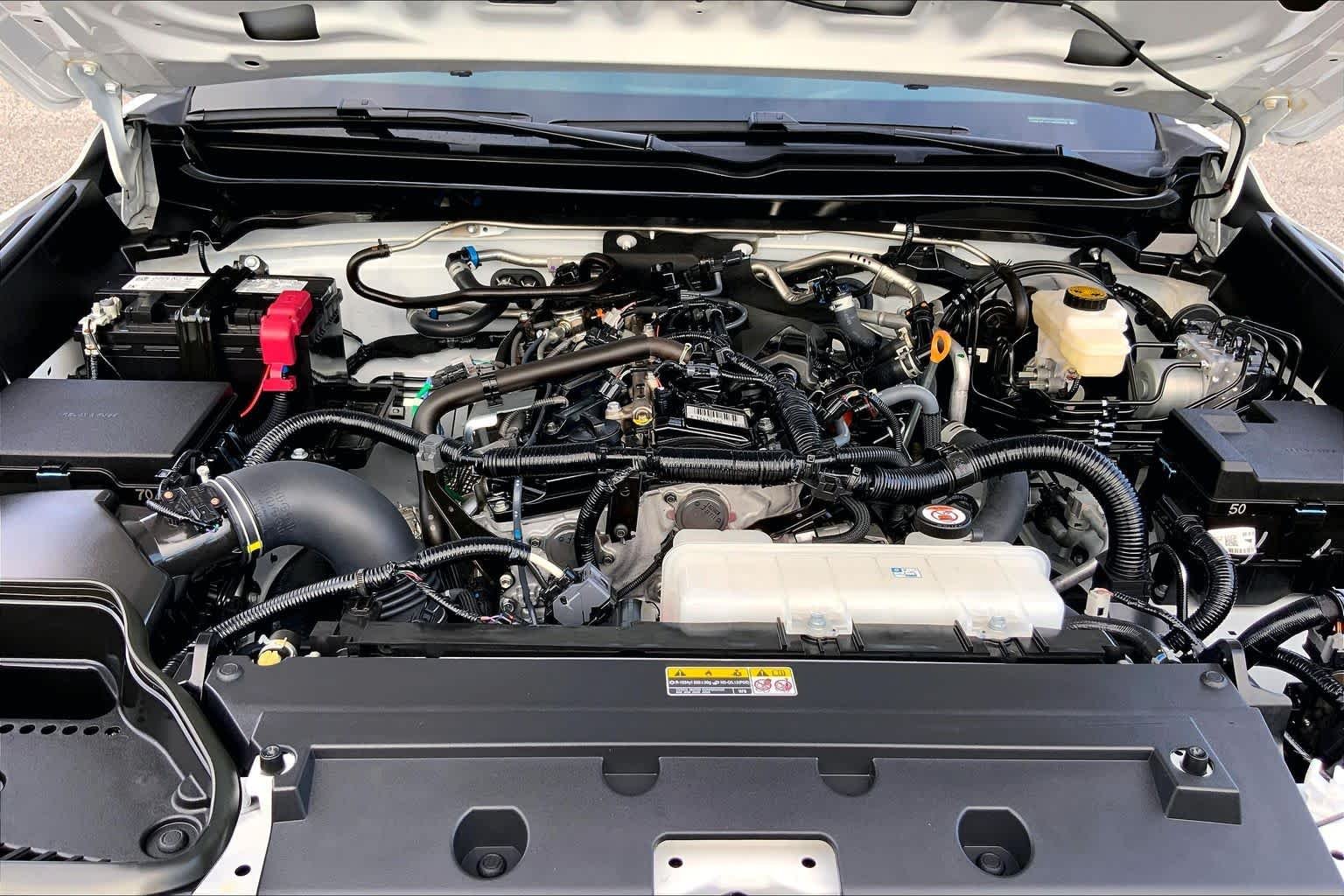 Used 2026 Ice Cap Toyota SR5 image 31