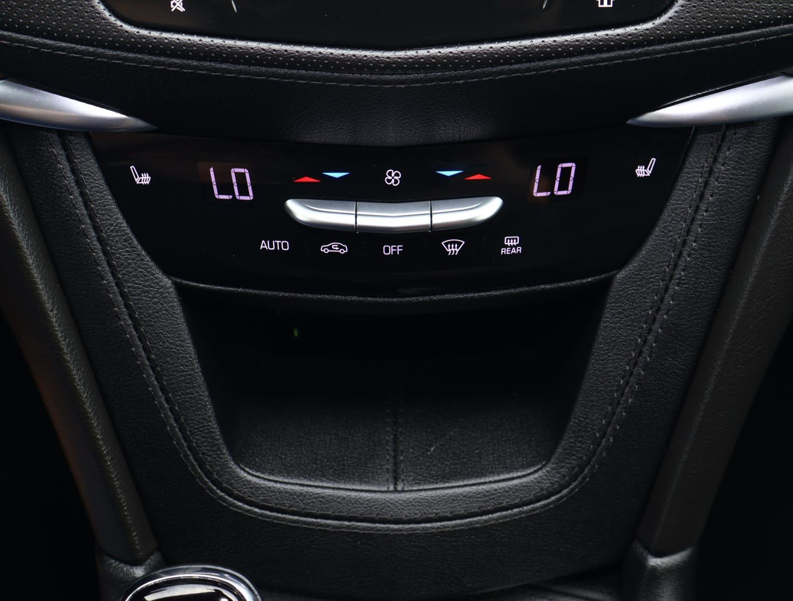 2024 Cadillac XT5 Luxury - Photo 22